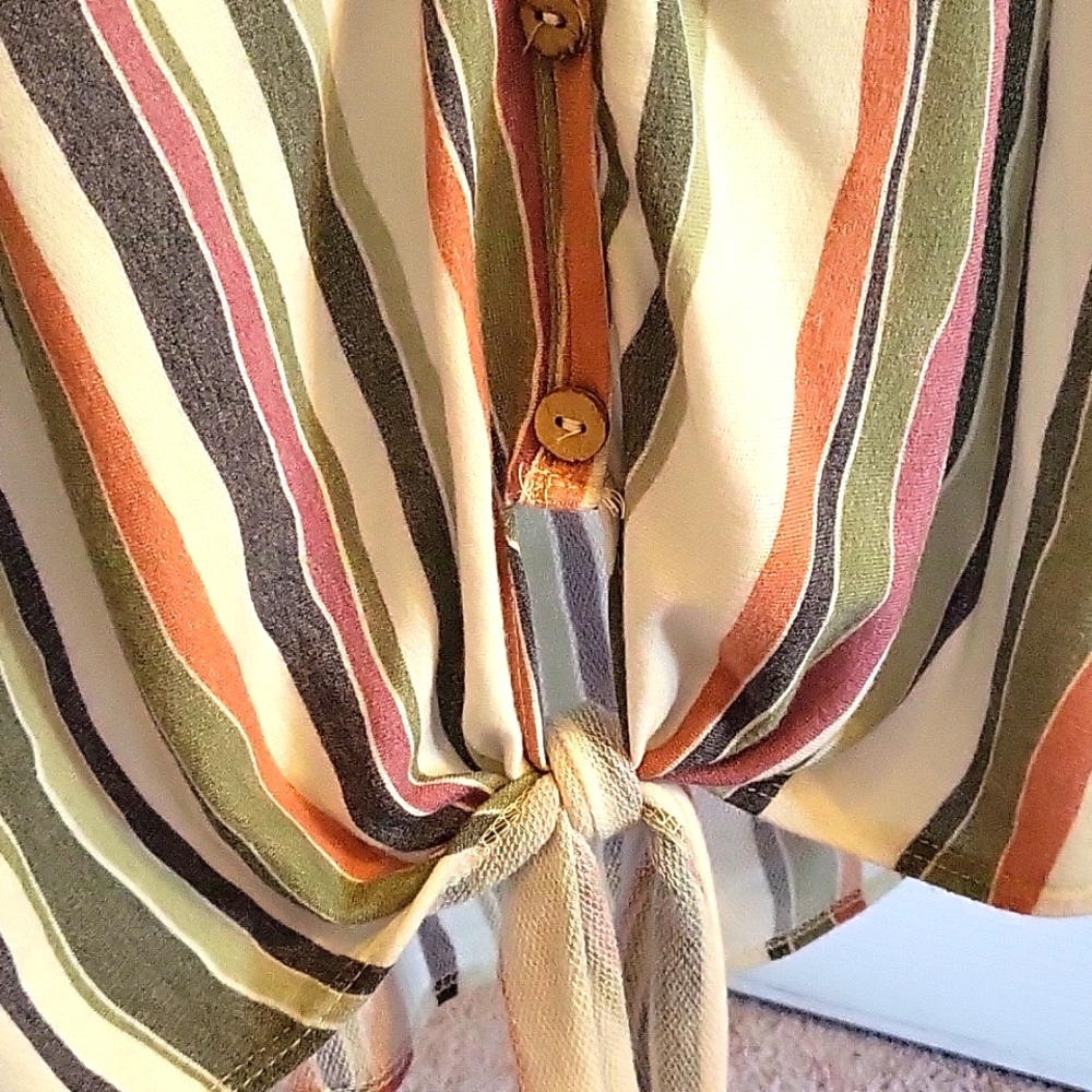 Striped Tank - Picture 2 of 3